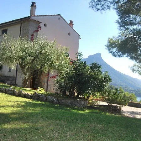 Casa Buonomo Holiday home